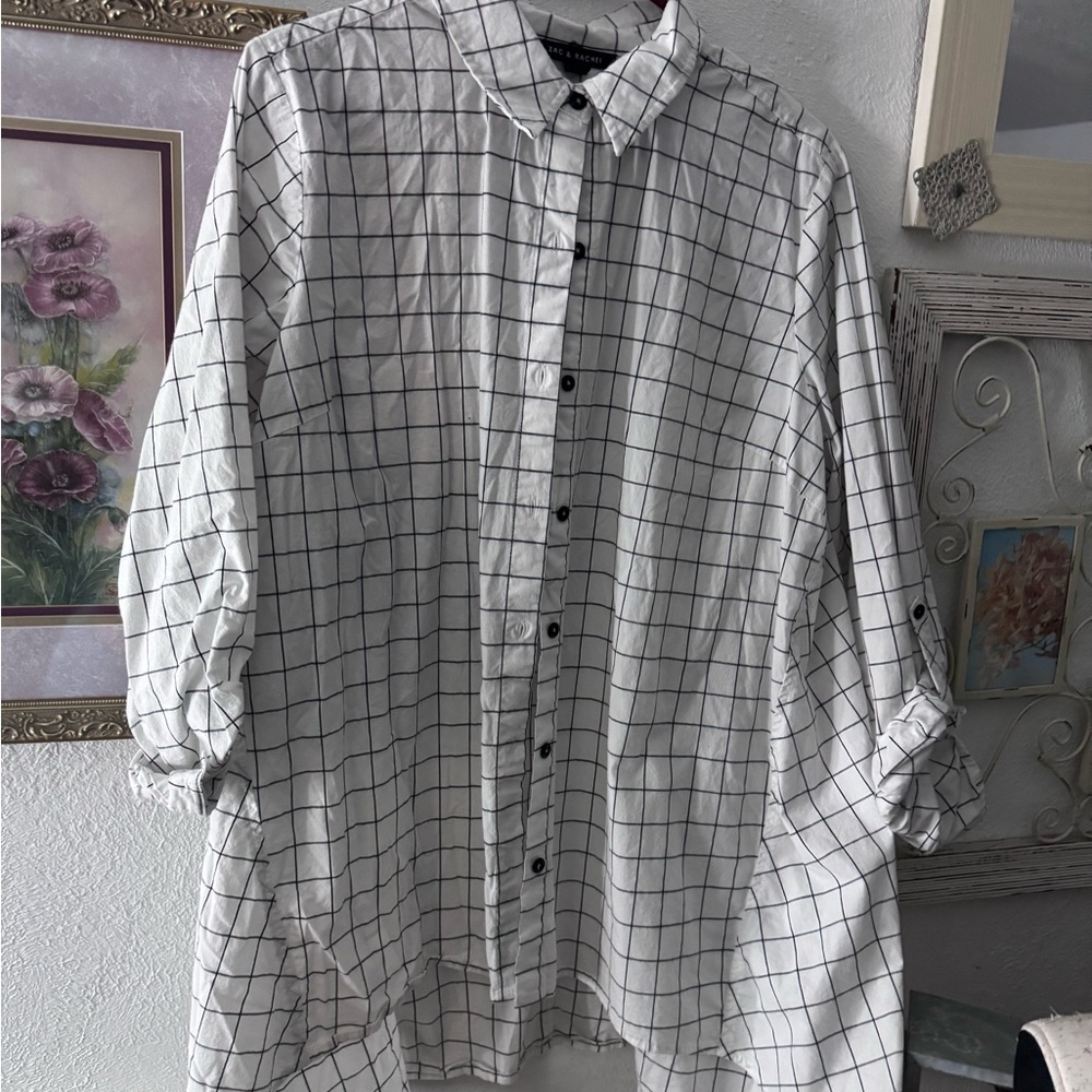 White Grid Pattern Button-Up Shirt